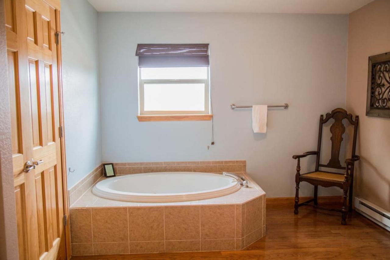 Twin Owls Lodge, Great For Families Master Bedroom, Loft, Full Kitchen, Dogs Ok Эстес Парк Экстерьер фото